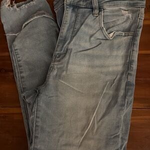 American Eagle Outfitters Light Blue Skinny Jeans